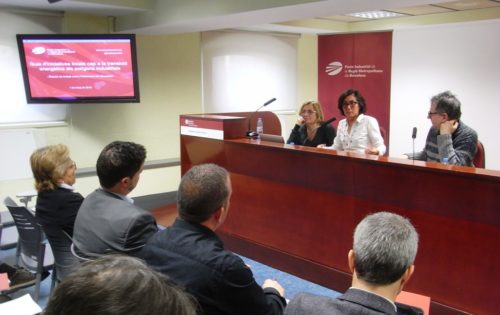 Un moment de la sessió de presentació de l'esborrany de l'estudi