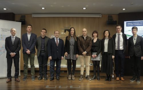 D’esq. a dta.: Carles Rivera, Carles Sanz, Eloi Montcada, Carles Ruiz, Marta Anglada, José María Fernández, Johanna Alakerttula, María Salamero, Wayne Hubbard i Aiats Agustí.