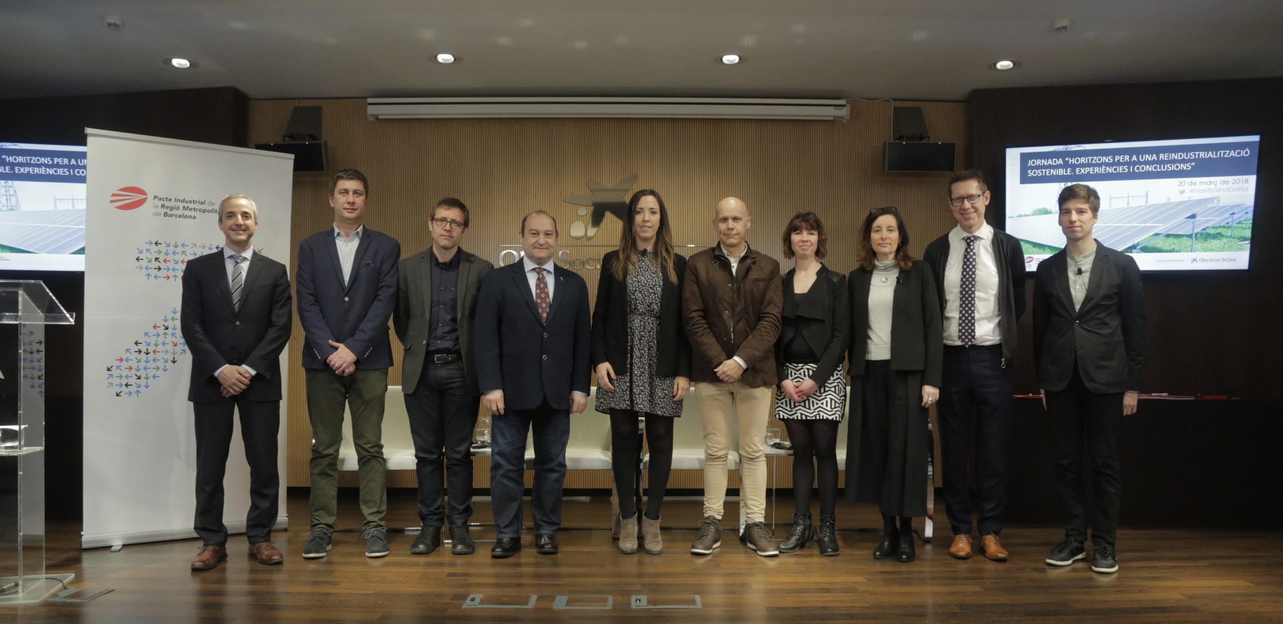 D’esq. a dta.: Carles Rivera, Carles Sanz, Eloi Montcada, Carles Ruiz, Marta Anglada, José María Fernández, Johanna Alakerttula, María Salamero, Wayne Hubbard i Aiats Agustí.