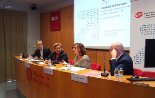 D'esq. a dta.: Carles Rivera, M. Rosa Fiol, Montse Blanes i Àngel Tarriño