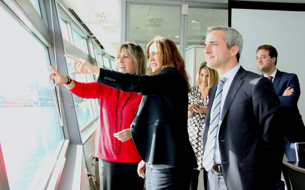 L-R: Núria Marín, Mercè Conesa and Carles Rivera.